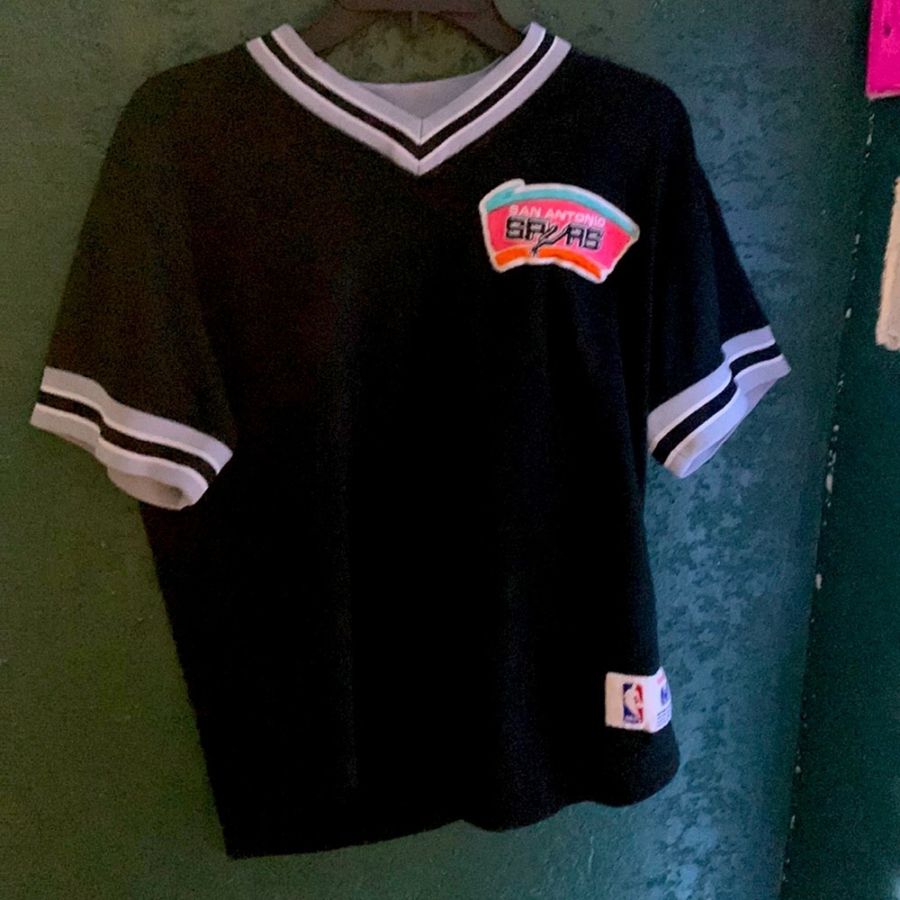 Men’s jerseys